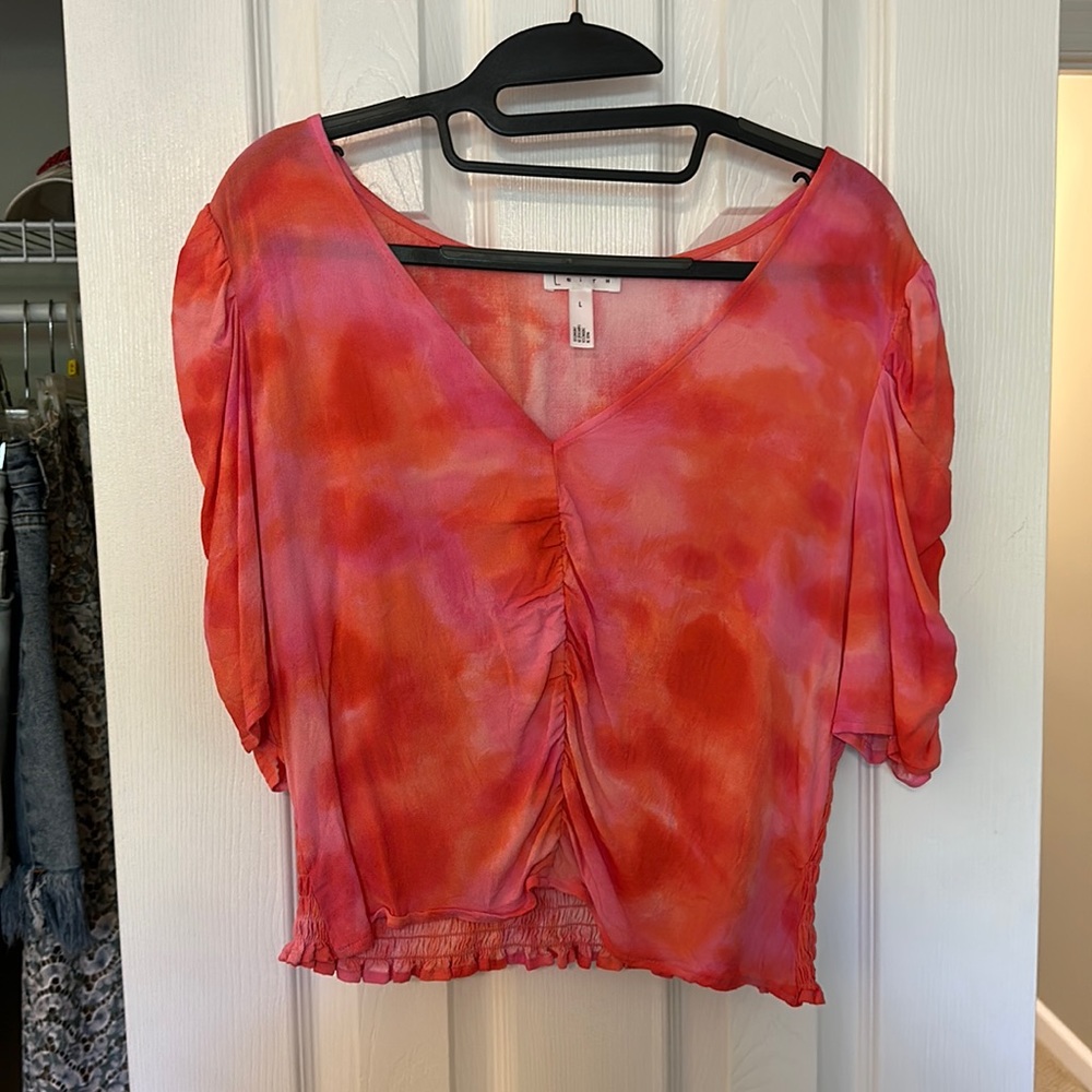 pink and orange top